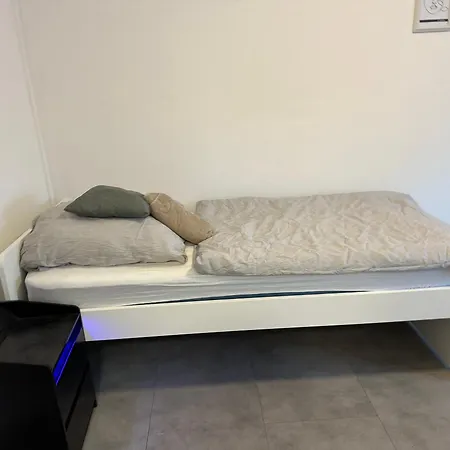 Grosse Mit Wlan Und Free Parking Apartment