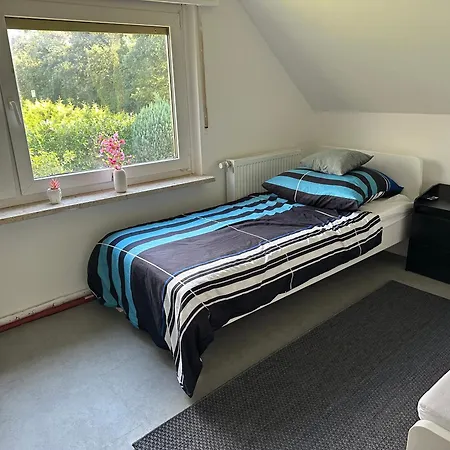 Grosse Mit Wlan Und Free Parking * Schloss Holte-Stukenbrock