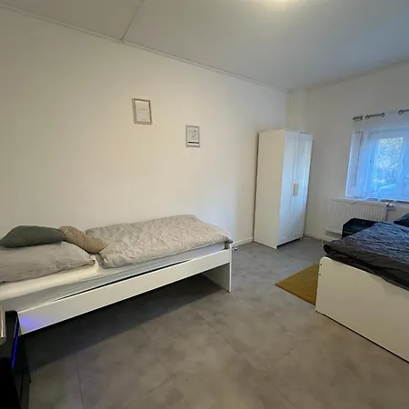 Grosse Mit Wlan Und Free Parking Apartment *